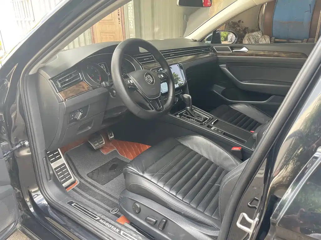 Volkswagen Magotan 2018 330TSI DSG Luxury