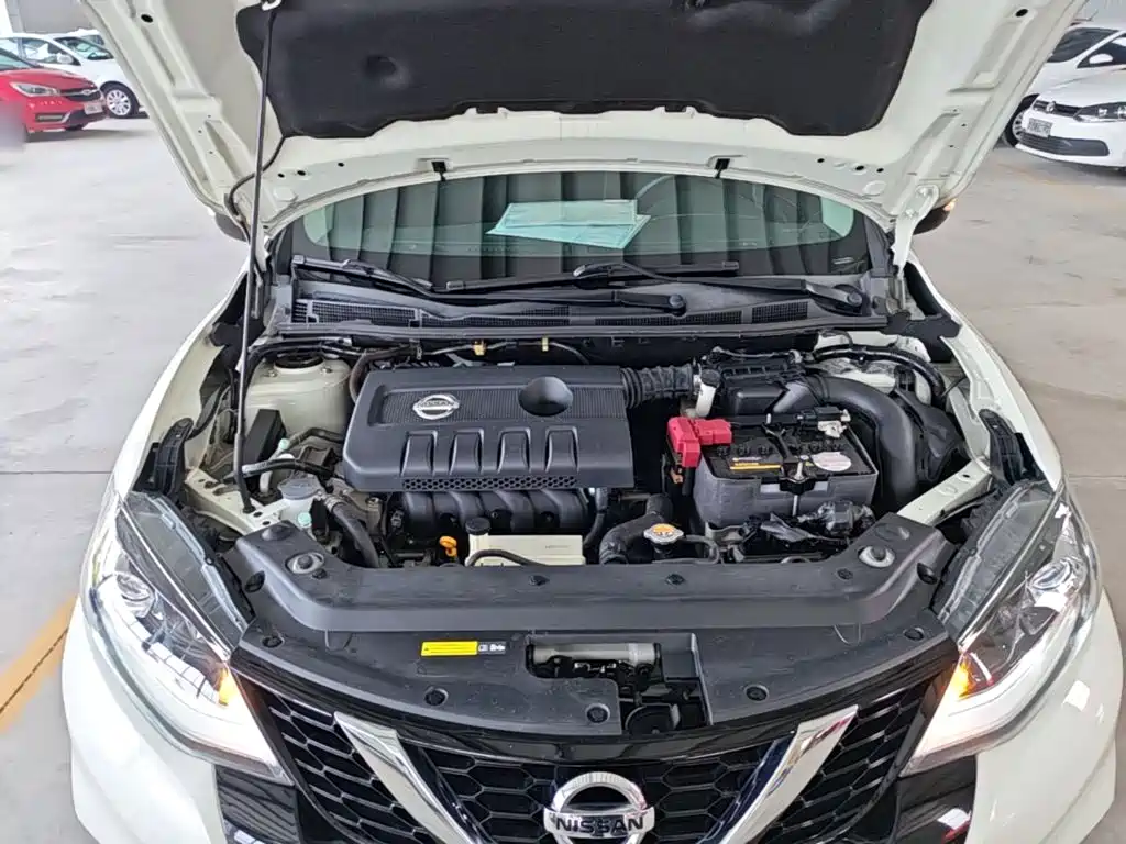 Nissan Tiida — миниатюра 20