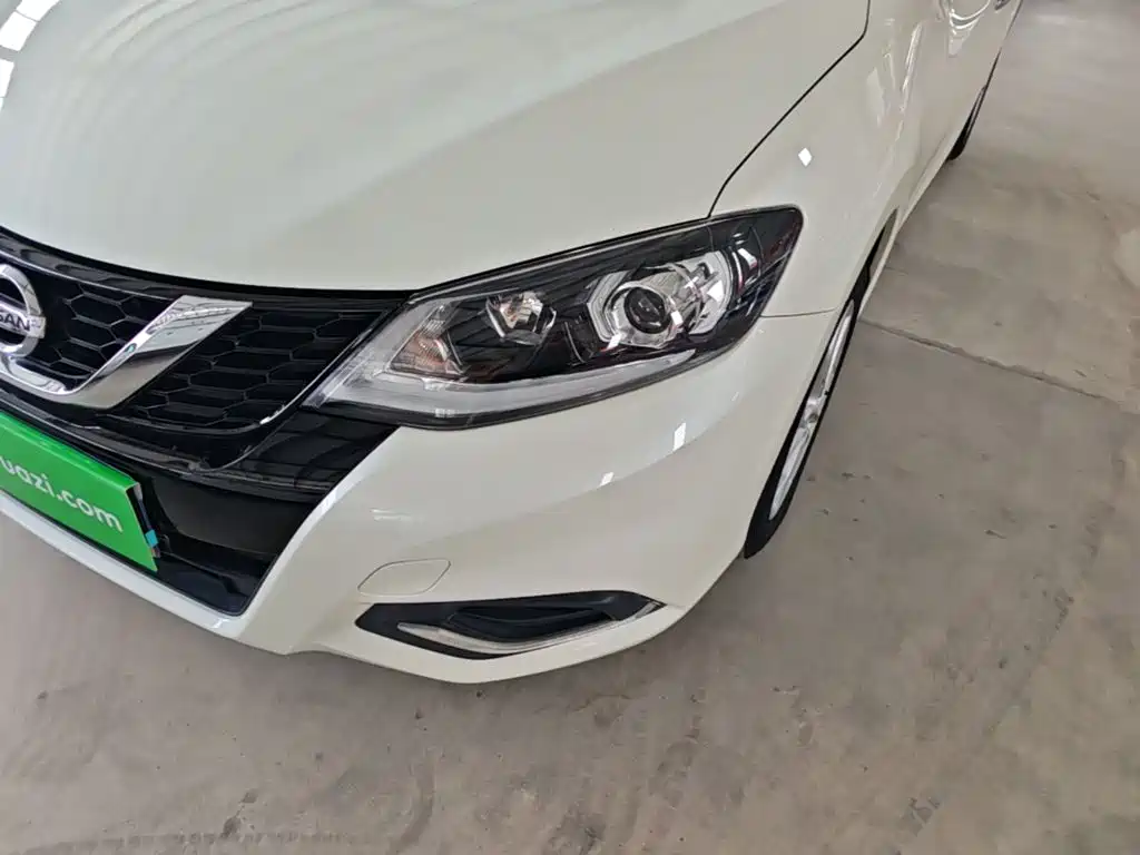 Nissan Tiida — миниатюра 24