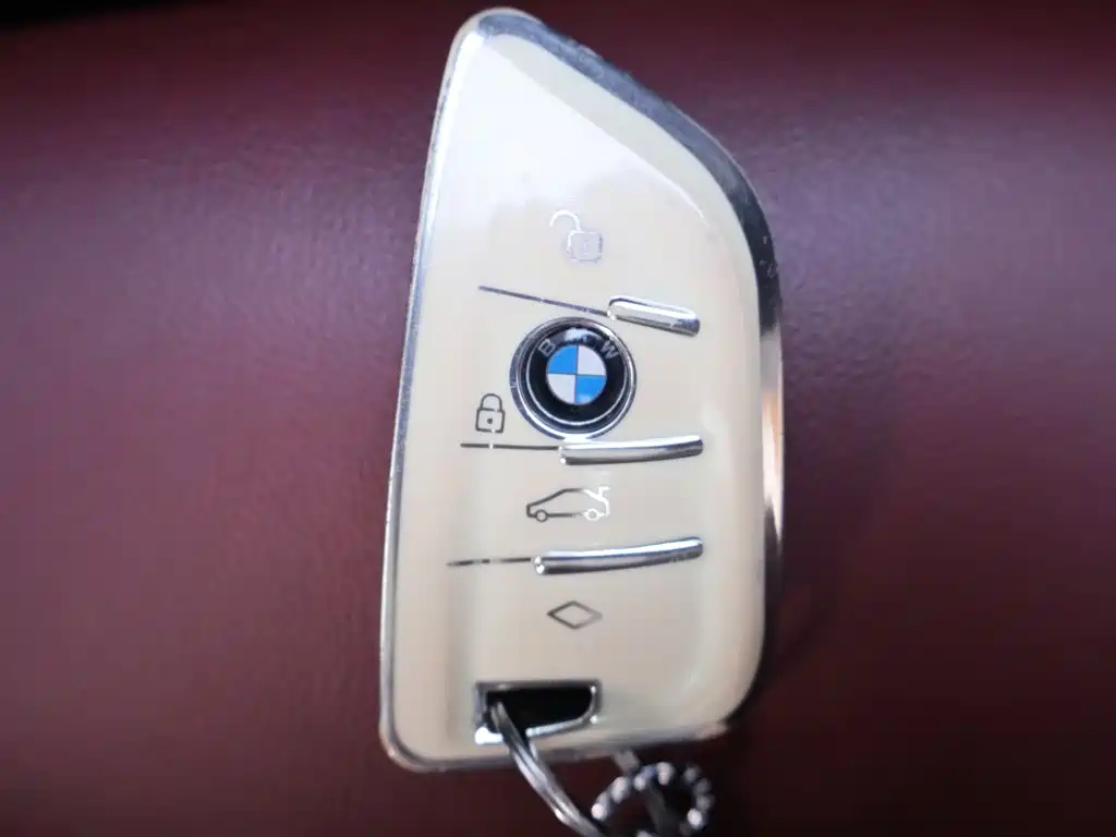 BMW 3 Series — миниатюра 25