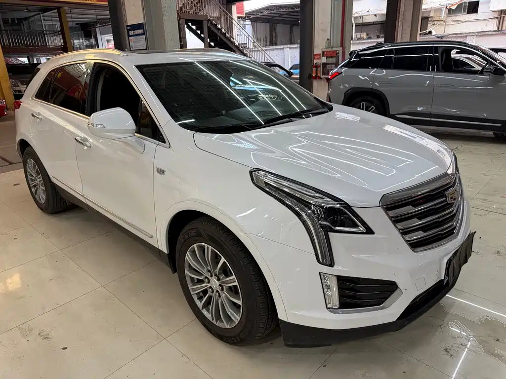 Cadillac XT5 — миниатюра 11