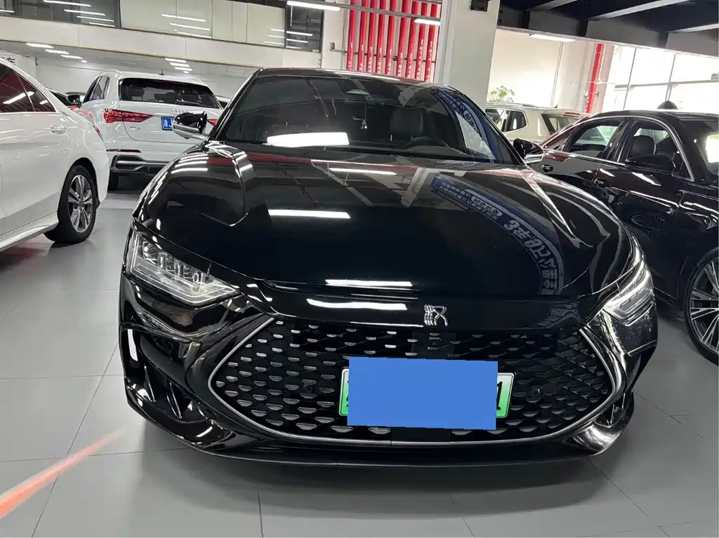 BYD Han — миниатюра 2