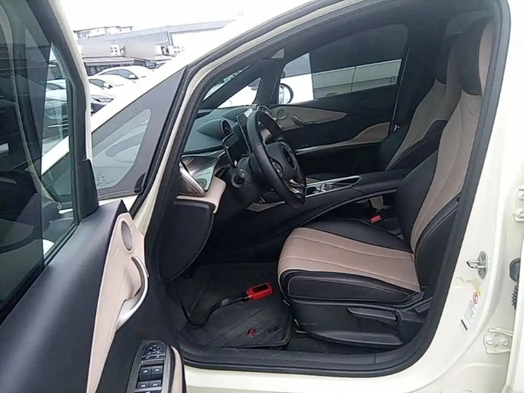 BYD Dolphin — миниатюра 16
