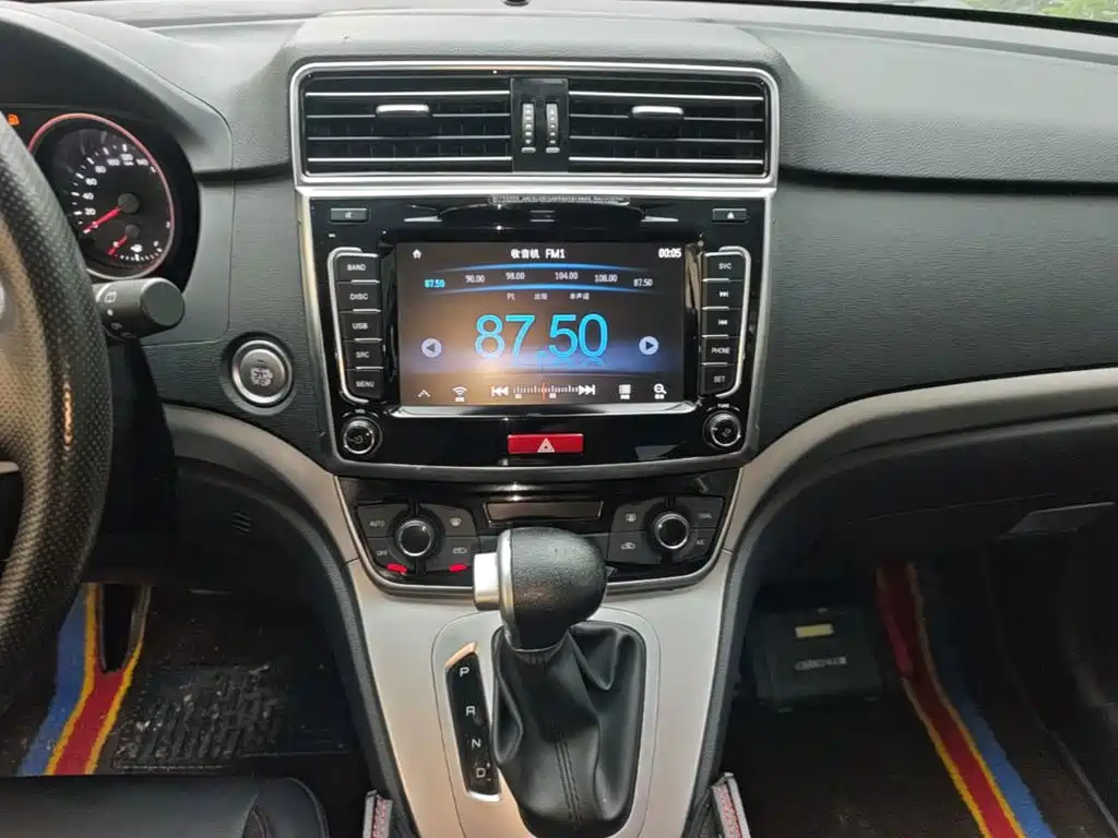 Haval M6 — миниатюра 13