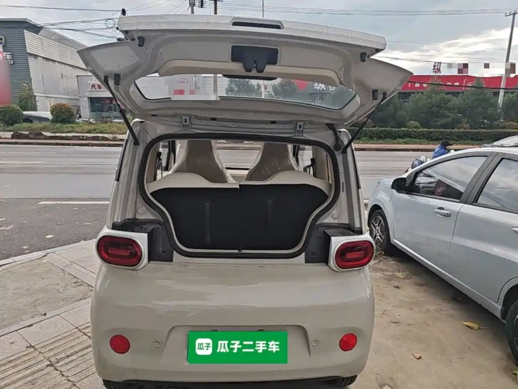 Wuling MINIEV — миниатюра 19