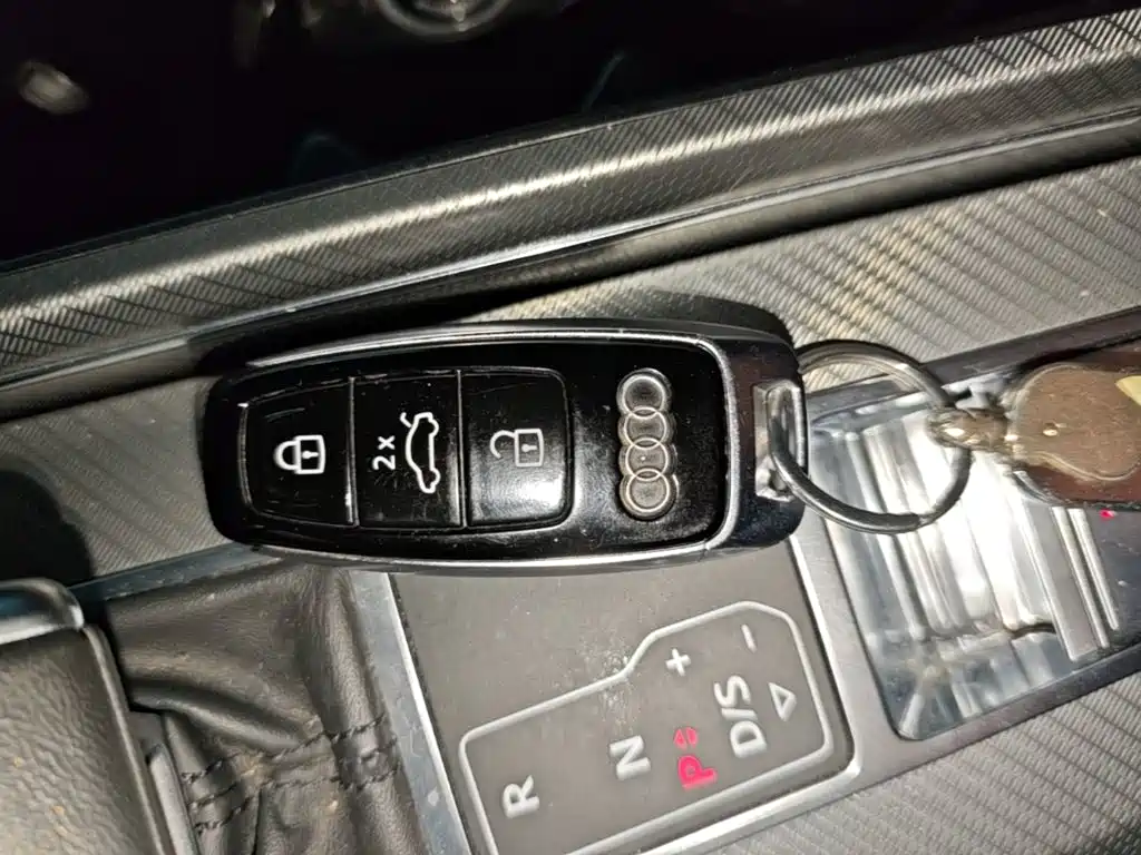 Audi A6L — миниатюра 9