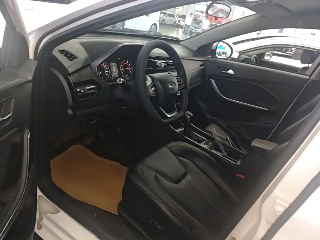 Chery Tiggo 3x — миниатюра 15