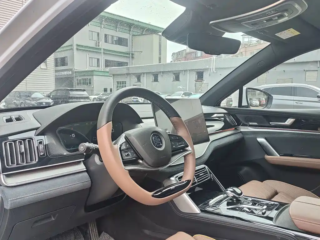 BYD Tang New Energy — миниатюра 10