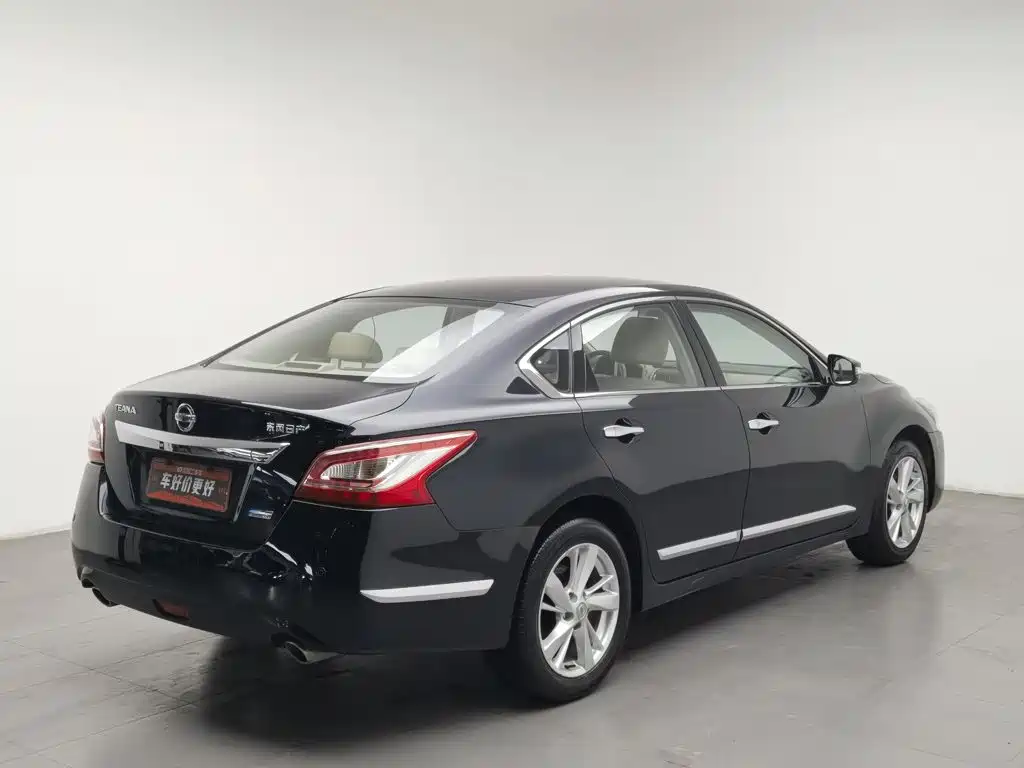 Nissan Teana — миниатюра 2
