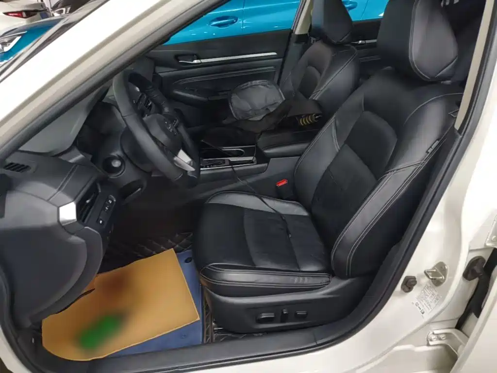 Nissan Teana — миниатюра 15