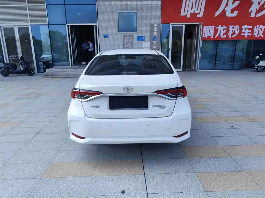 Toyota Corolla — миниатюра 6