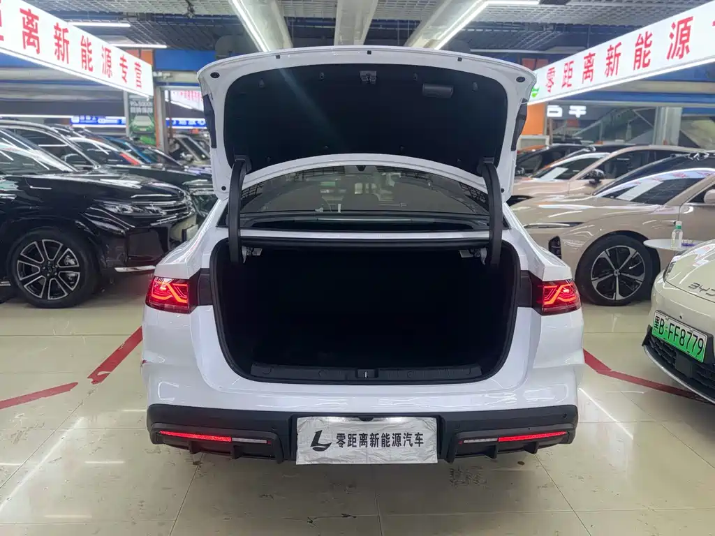 BYD Qin L — миниатюра 15
