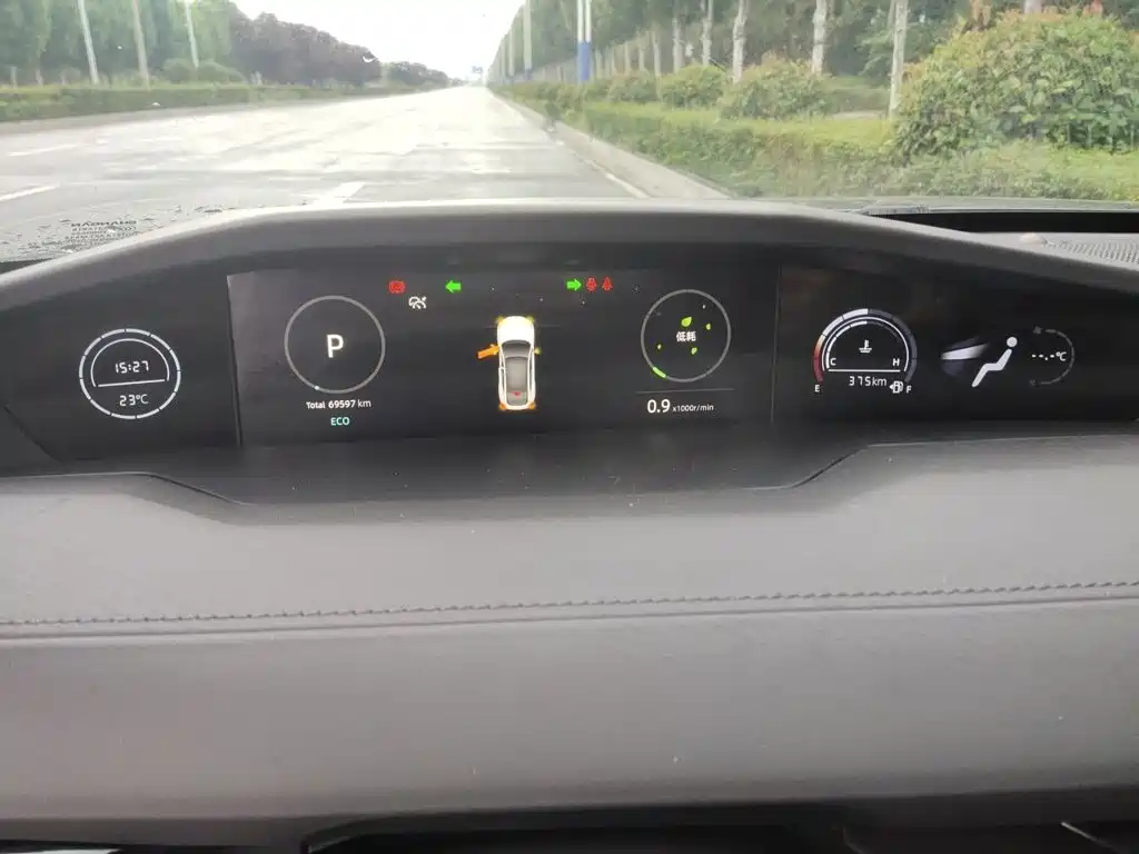 Changan UNI-V — миниатюра 7