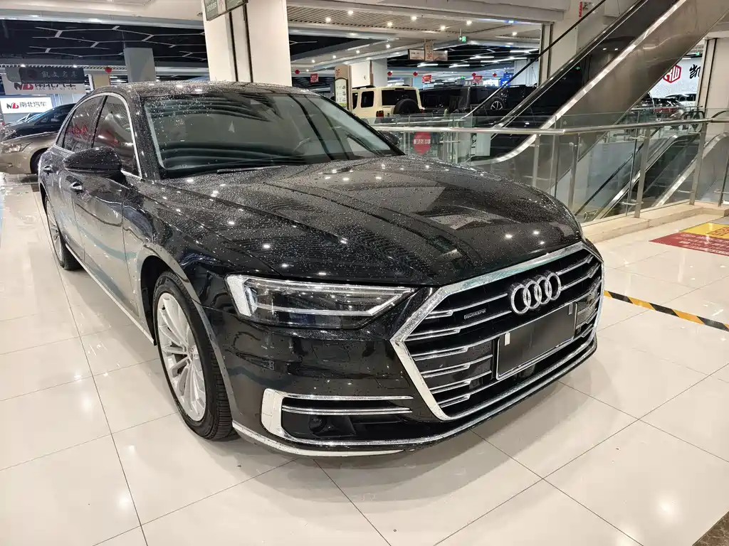 Audi A8 — миниатюра 2