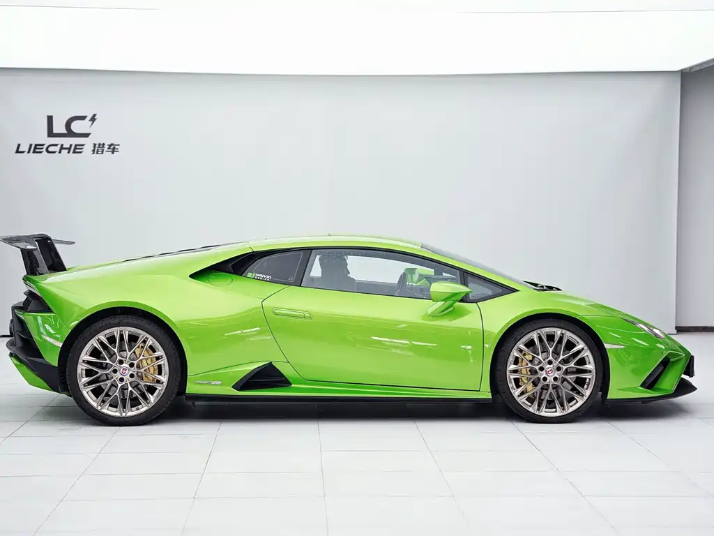 Lamborghini Huracán — миниатюра 3