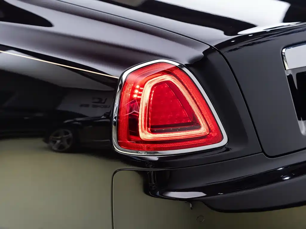 Rolls-Royce Ghost — миниатюра 23