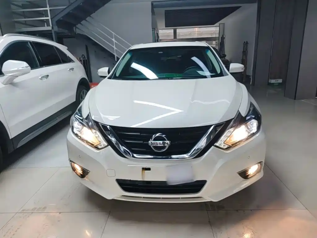 Nissan Teana — миниатюра 3