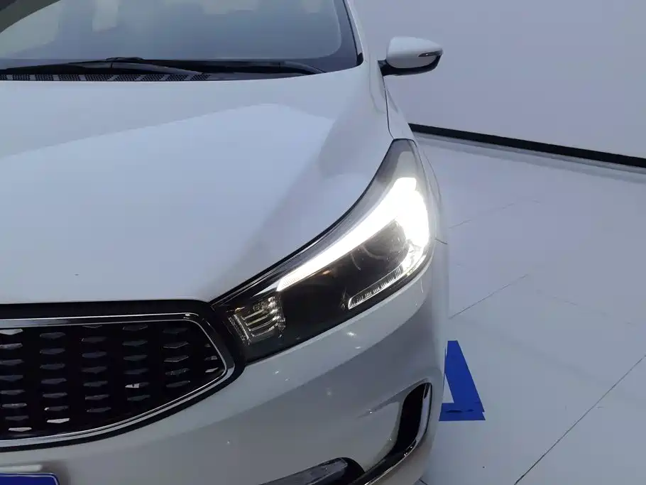 Kia K3 — миниатюра 5