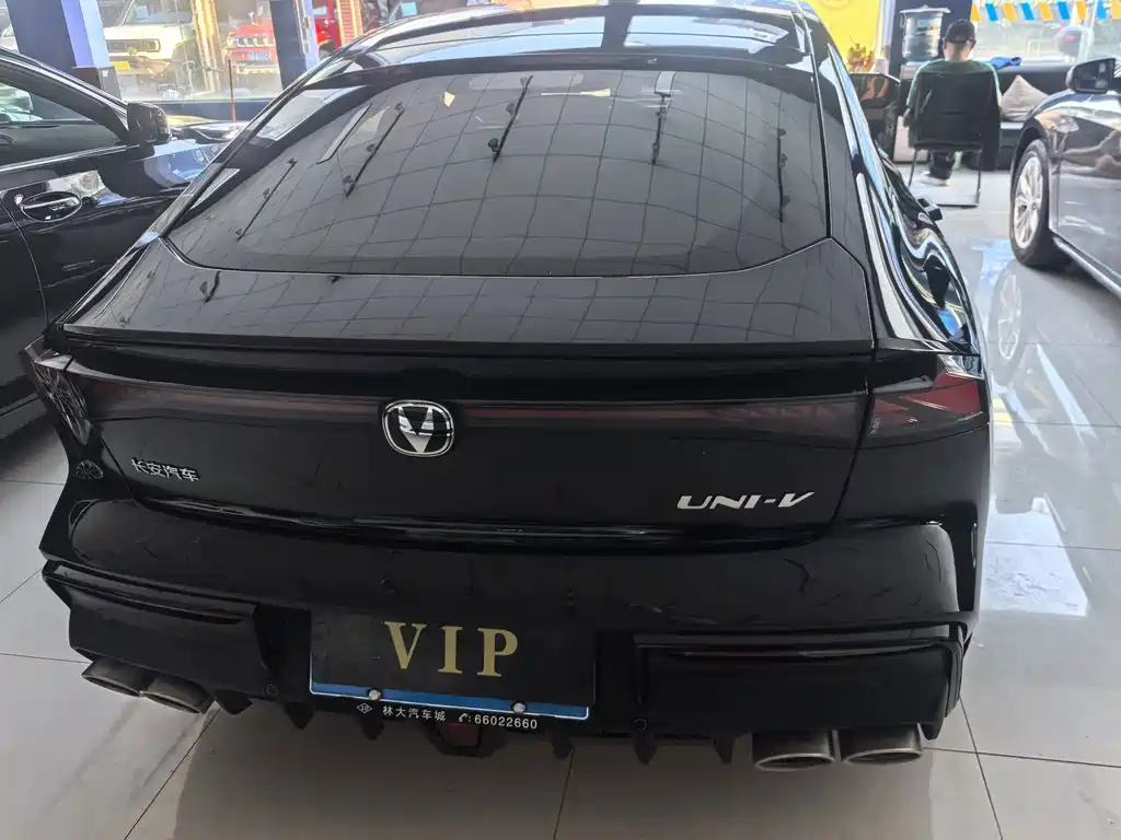 Changan UNI-V — миниатюра 8