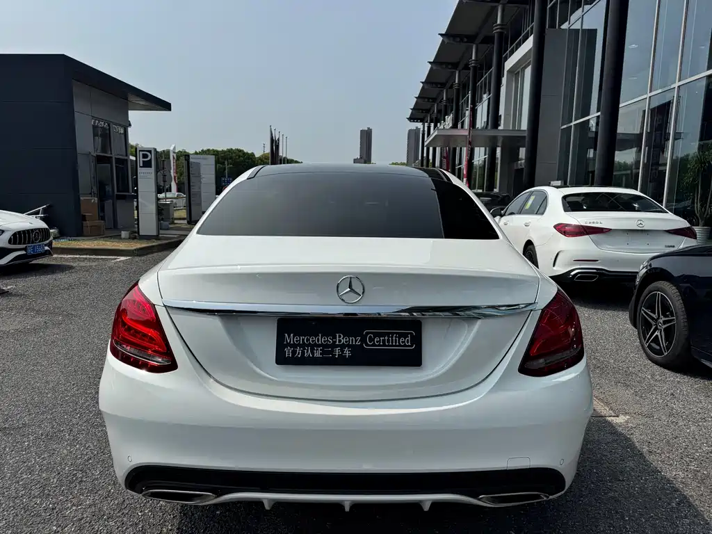 Mercedes-Benz C-Class — миниатюра 5