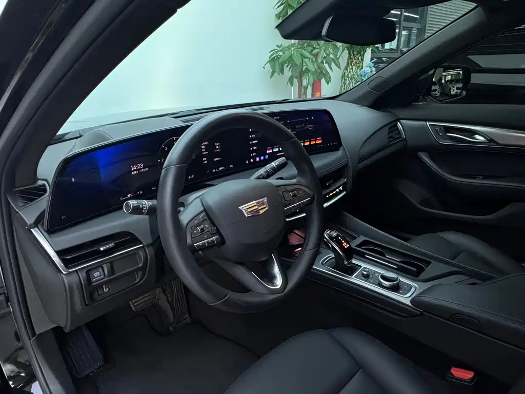 Cadillac CT5 2024 28T Luxury Pro