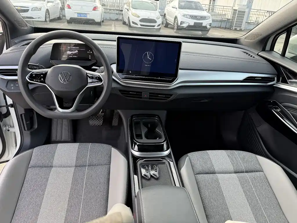 Volkswagen ID.4 Crozz — миниатюра 5