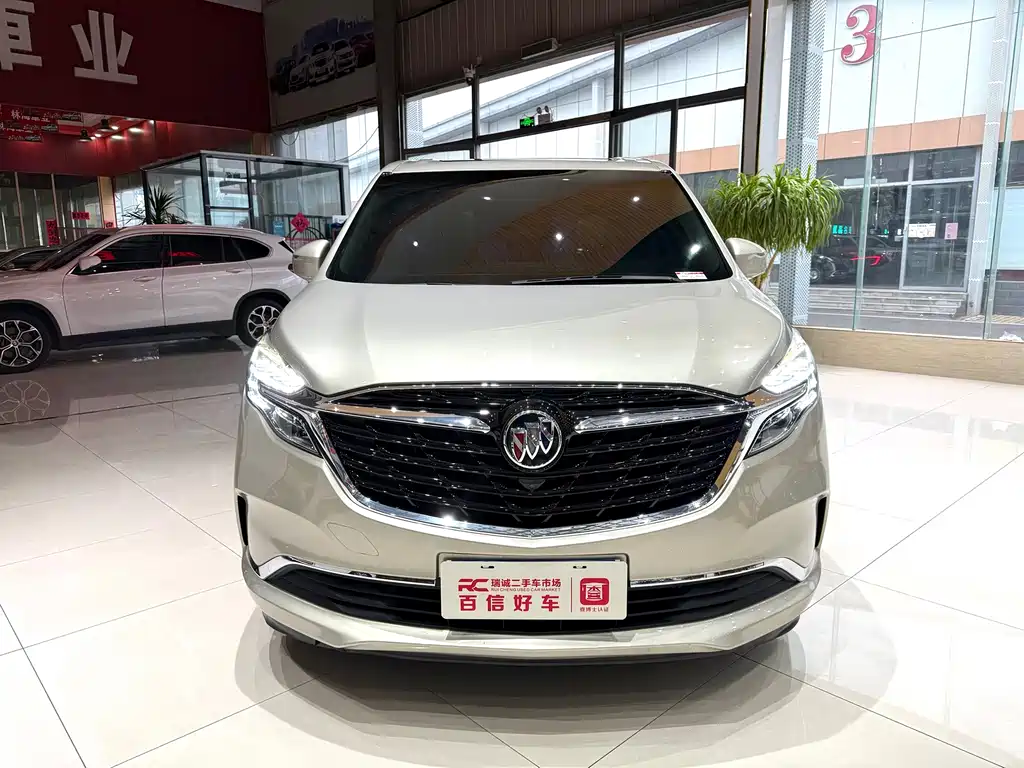 Buick GL8 — миниатюра 2