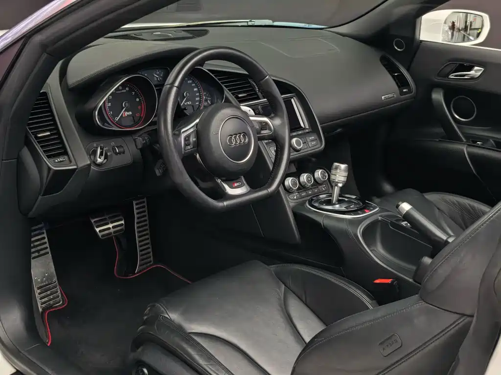 Audi R8 — миниатюра 36