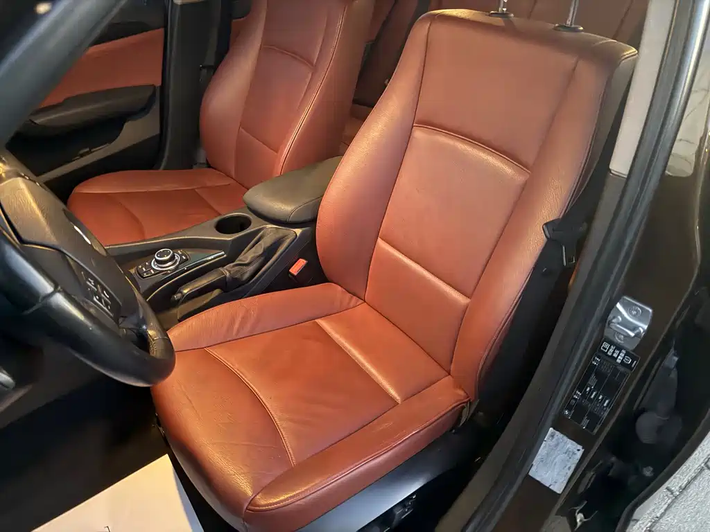 BMW X1 (Import) — миниатюра 10