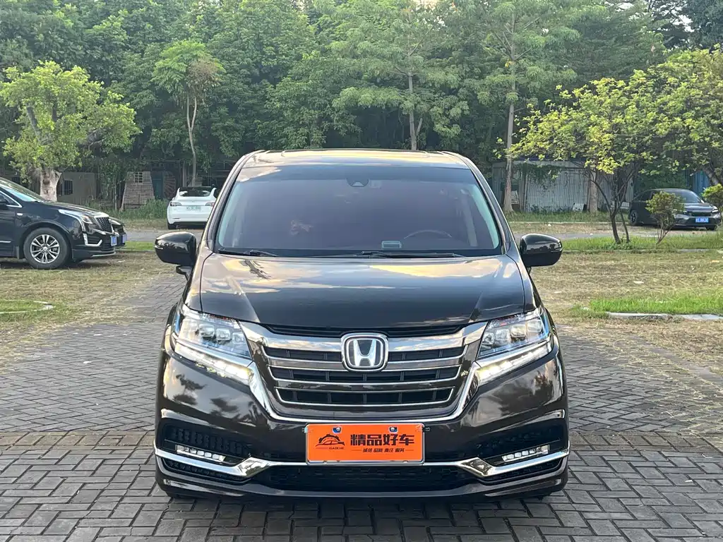 Honda Elysion — миниатюра 2