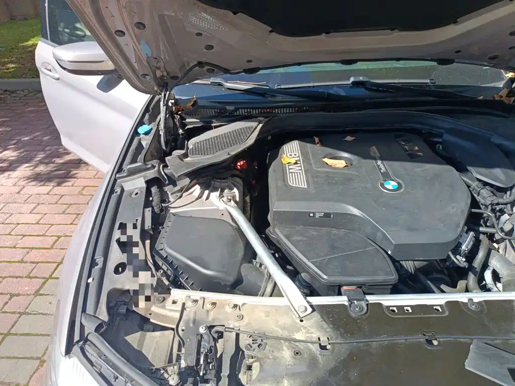 BMW 5 Series — миниатюра 19
