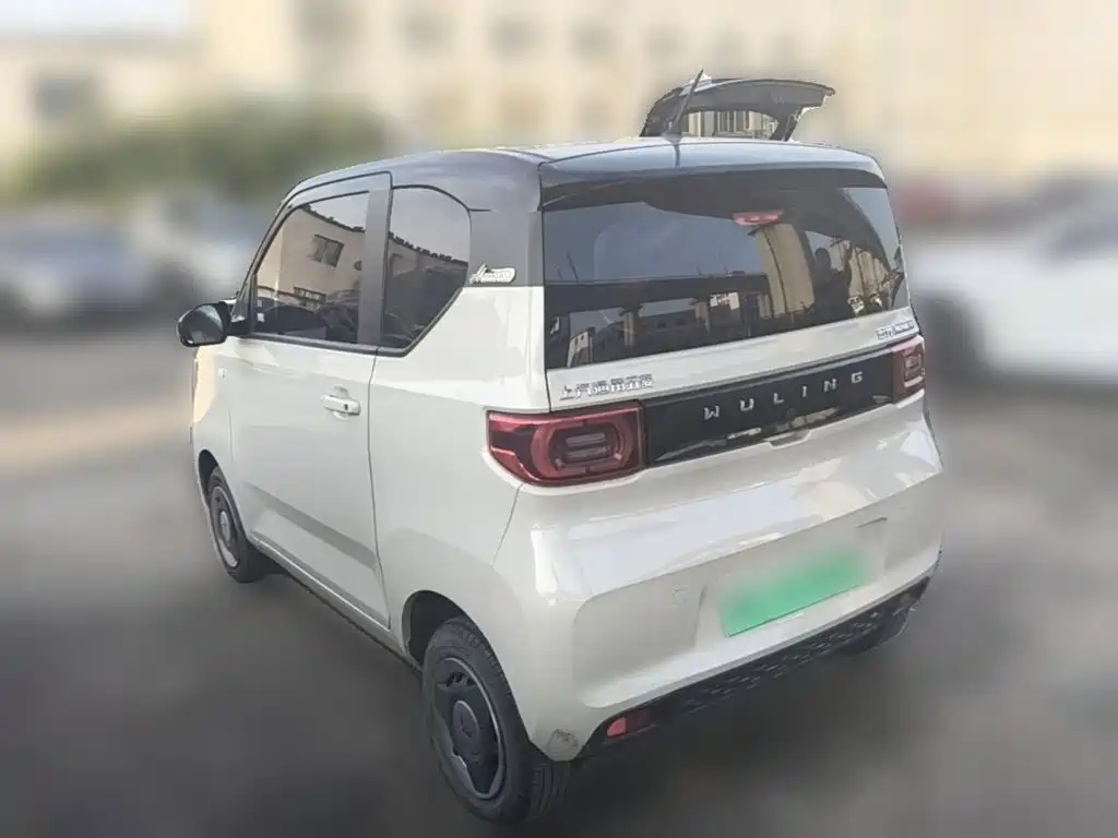 Wuling MINIEV — миниатюра 7