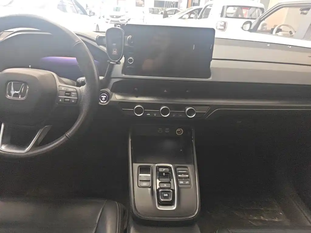 Honda CR-V PHEV — миниатюра 13