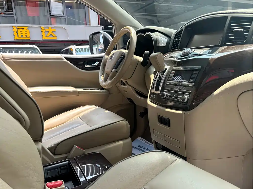 Nissan Quest — миниатюра 21