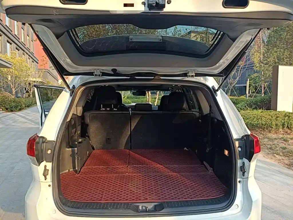 Toyota Highlander — миниатюра 15