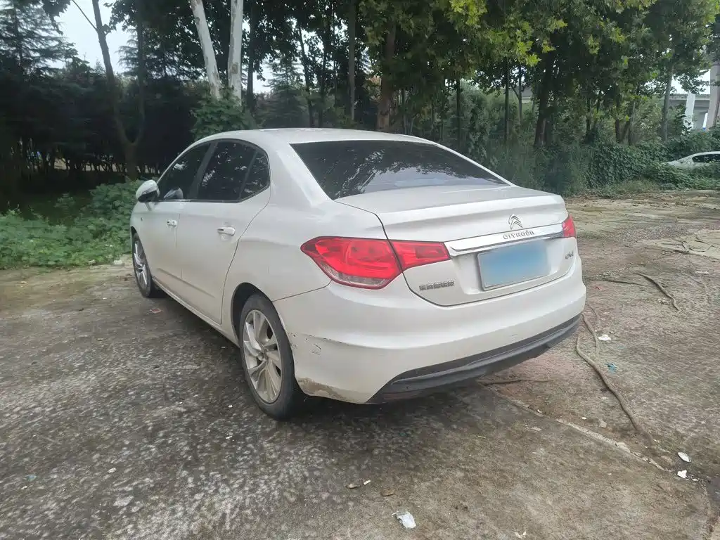 Citroen C4L — миниатюра 25