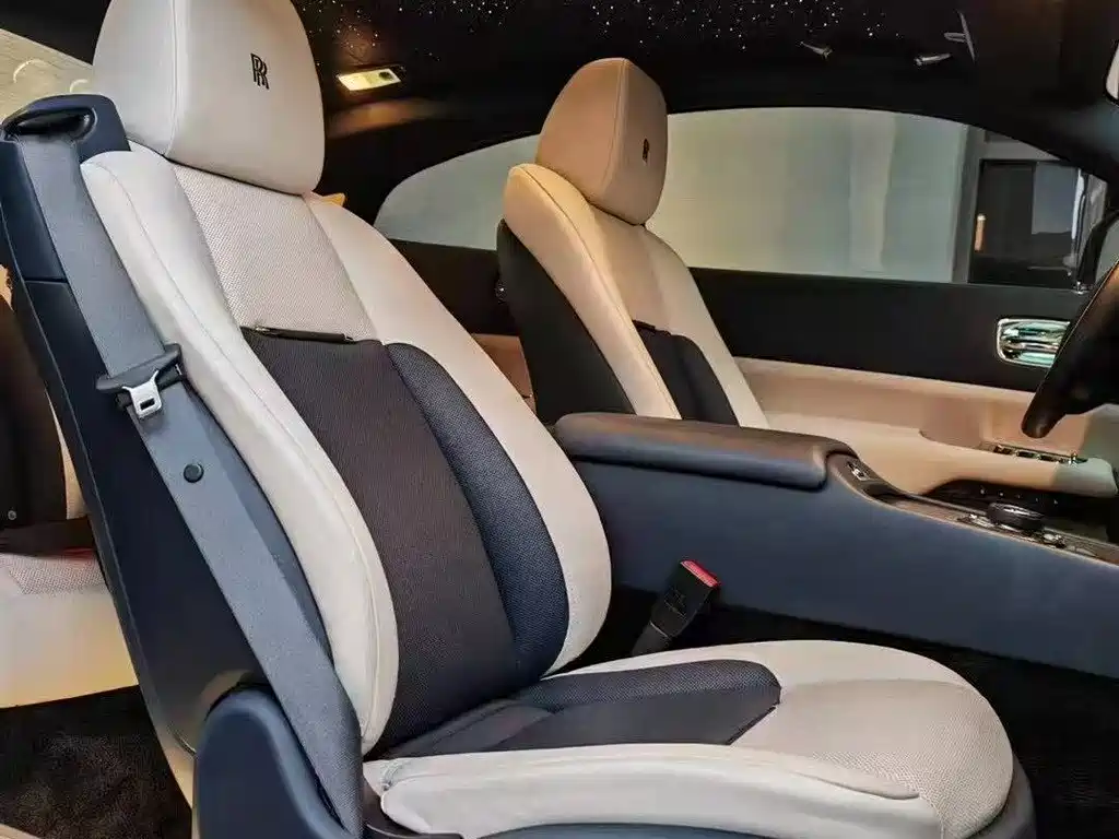Rolls-Royce Wraith — миниатюра 11
