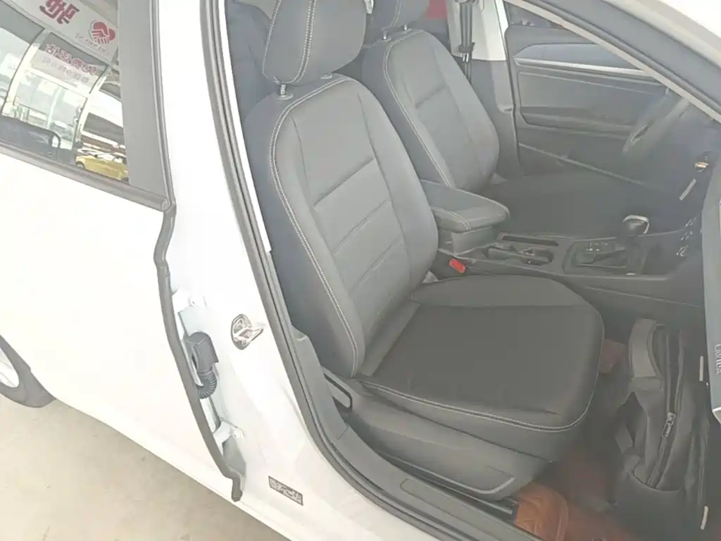 Volkswagen Lavida — миниатюра 25