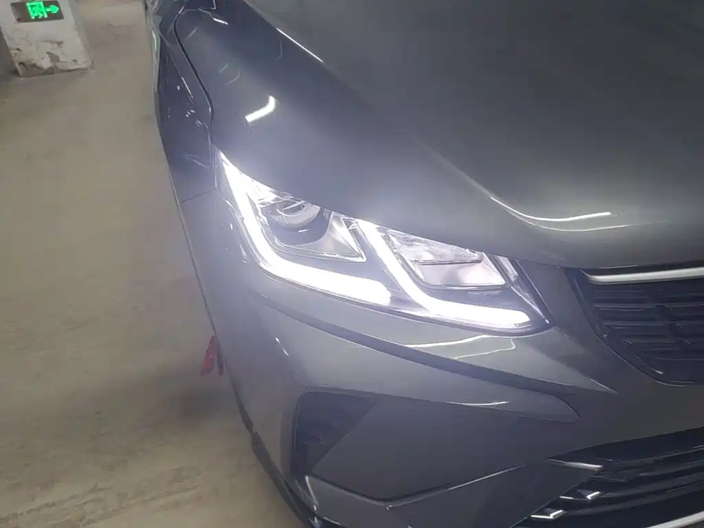 Geely Binyue — миниатюра 9