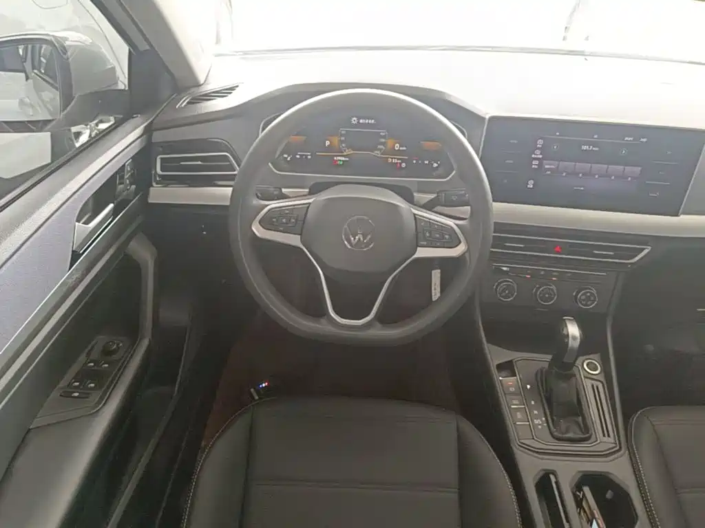 Volkswagen Lavida — миниатюра 11