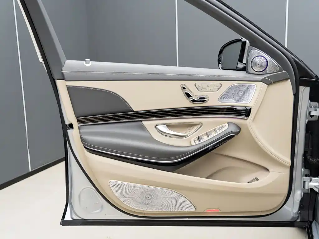 Mercedes-Benz S-Class — миниатюра 8