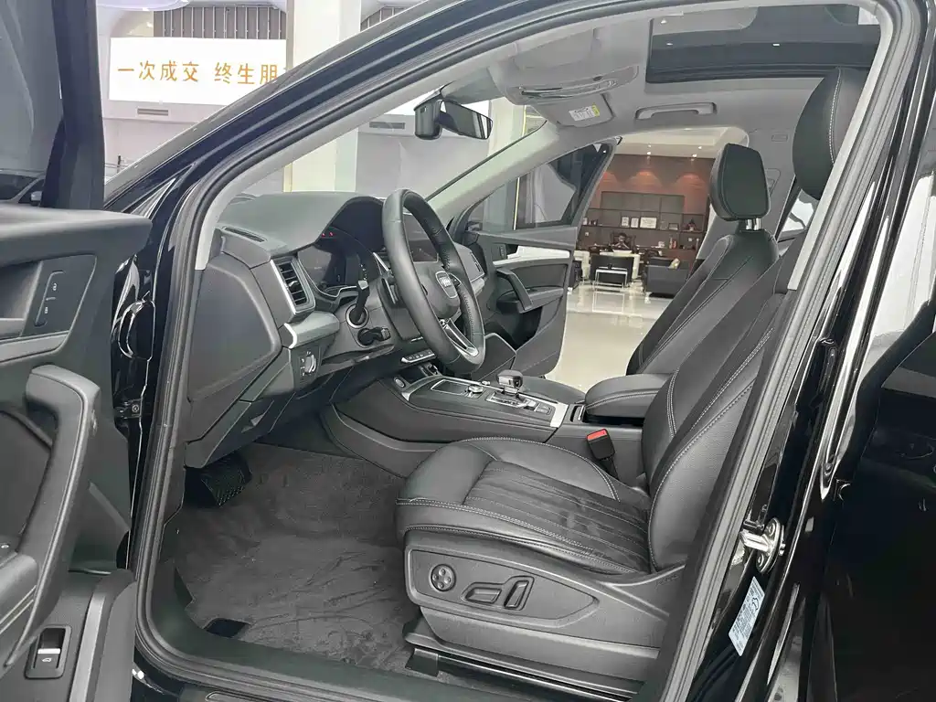 Audi Q5L — миниатюра 9