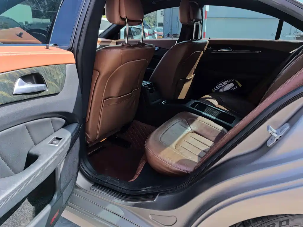 Mercedes-Benz CLS — миниатюра 5