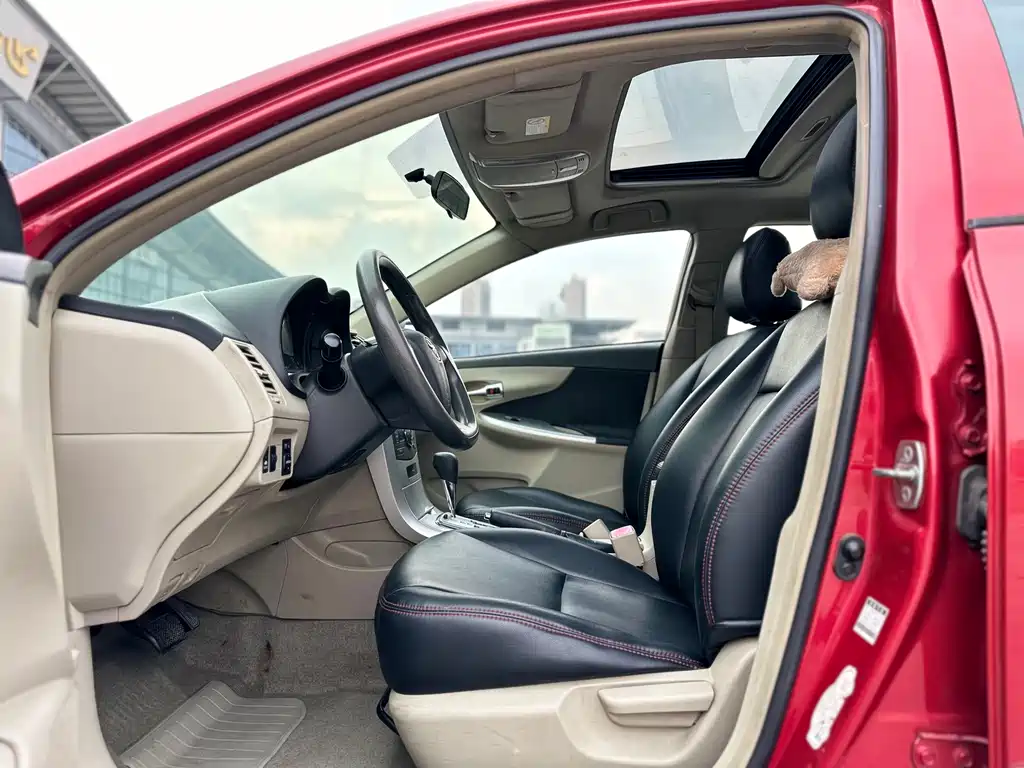 Toyota Corolla — миниатюра 6