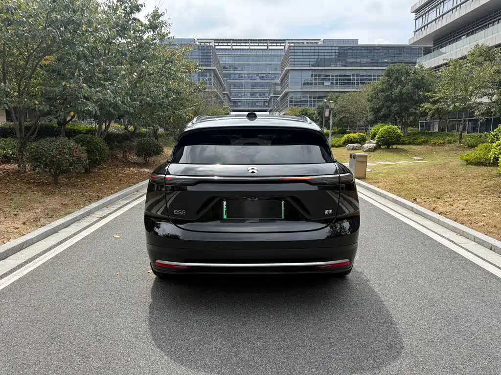 NIO ES6 — миниатюра 5