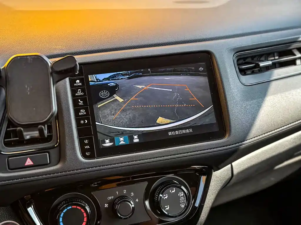 Honda Vezel — миниатюра 8