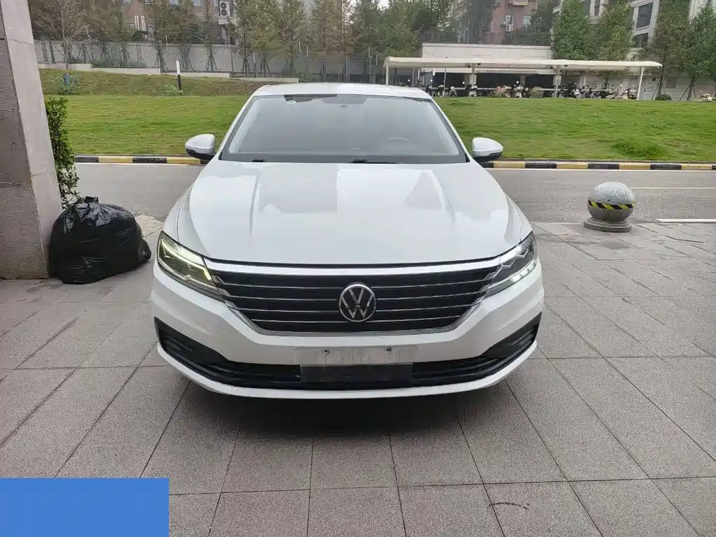 Volkswagen Lavida — миниатюра 2