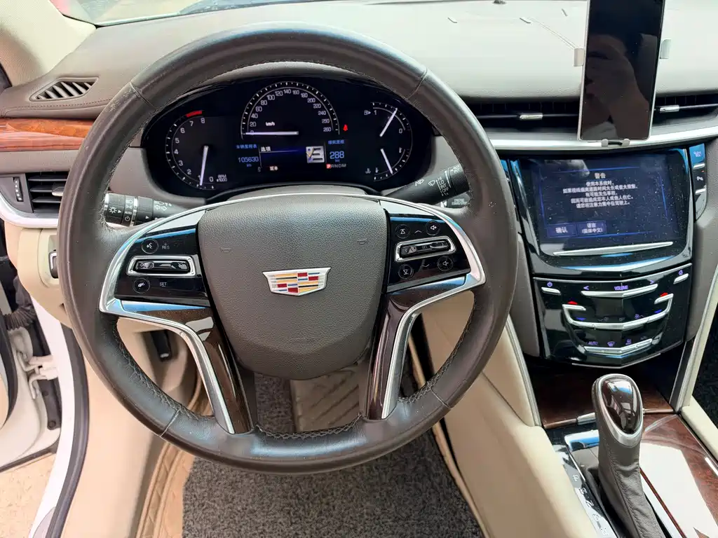 Cadillac XTS — миниатюра 6