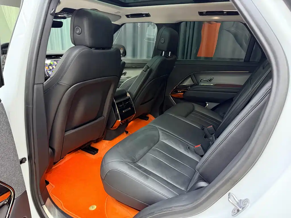Land Rover Sport — миниатюра 7