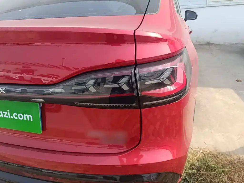 Volkswagen Tiguan X — миниатюра 8
